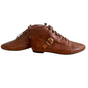 Jeffrey Campbell NWOT “CLASS” booties size 9.5 beautiful and classic!